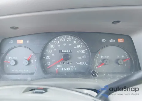 2002 Mercury Grand Marquis Ls from USA, damaged, VIN 2MEFM75W52X617675